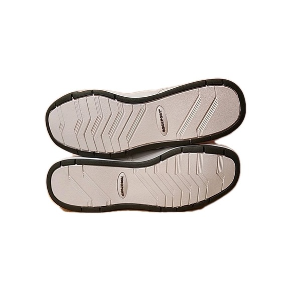 Comfortable White Leather Sneakers Walking Shoes Casual Everyday - Picture 6 of 6